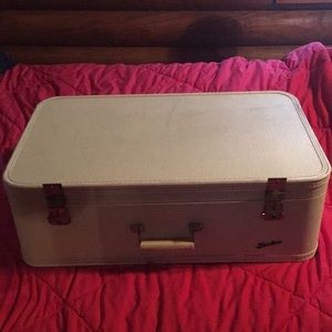 Vintage Starline suitcase